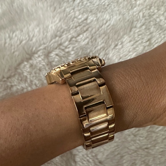 Guess Pave Crystal watch - Picture 9 of 9